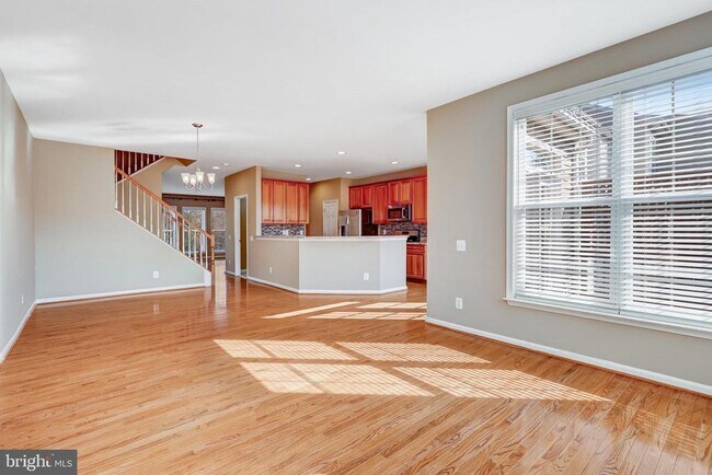 Building Photo - 43903 Thorncroft Terrace