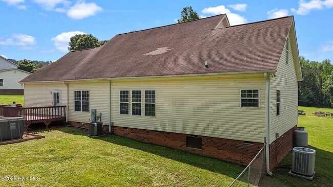 Building Photo - 4085 Alston Bridge Rd
