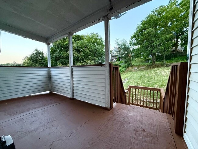 Building Photo - Now showing updated 4BR 1.5 bath house!