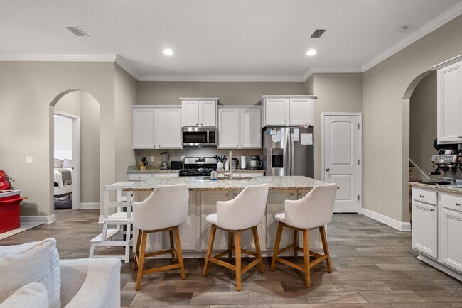 Building Photo - 414 Lilly Bell Ln