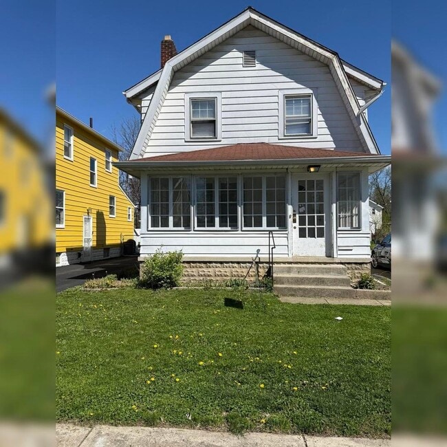 Building Photo - 1410 E Blake Ave