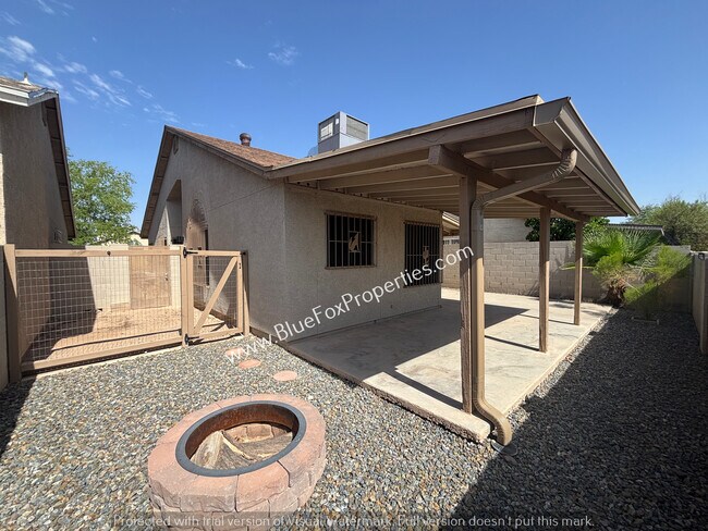 Building Photo - 7385 S Avenida Perlina