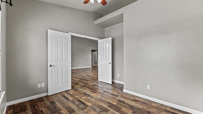 Building Photo - Spacious 3-Bed Ranch Home w/ 3-Car Garage & RV Parking In Quiet North Grand Junction Neighborhood