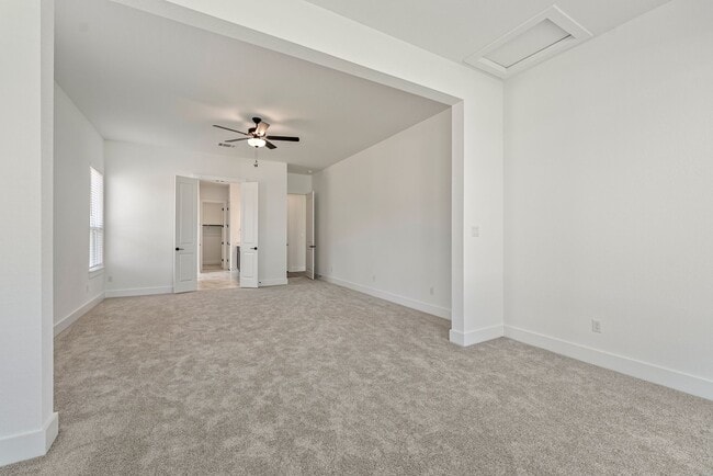 Building Photo - Spacious Two-Story Stunner in Leander