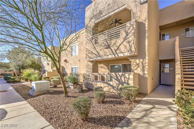 Building Photo - 1909 Desert Falls Ct