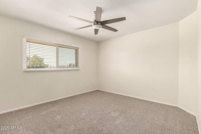 Building Photo - 4715 S Mill Ave