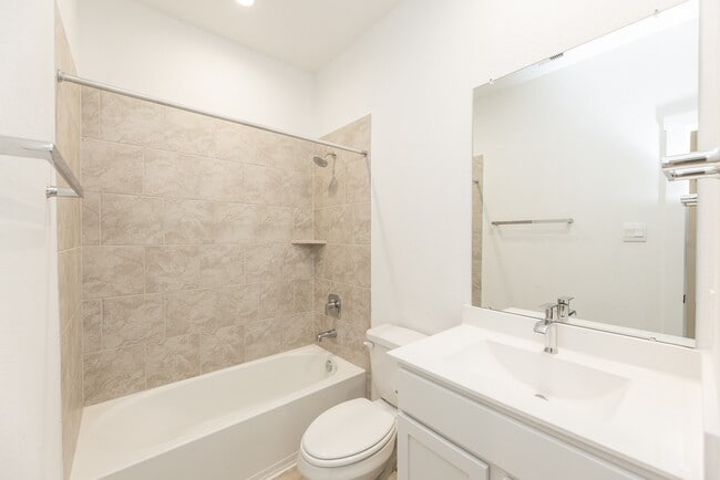 Building Photo - 31719 Kellan Grv Ct