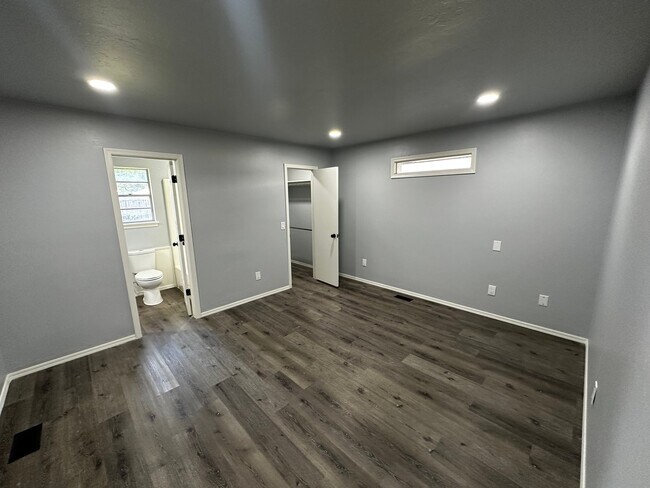 Building Photo - 8031 NW 31st Terrace