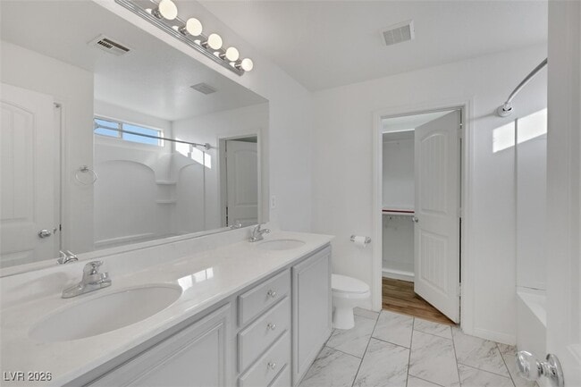 Building Photo - 321 Copper Pine Ave