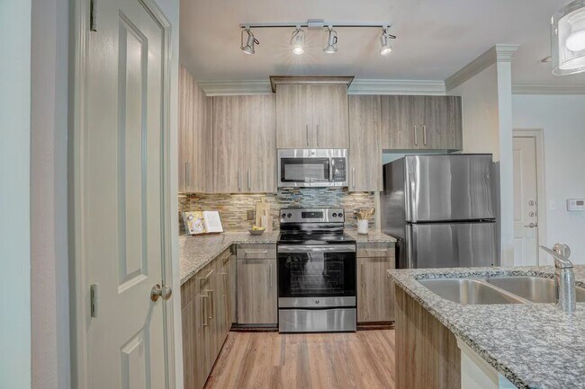 Primary Photo - High-End Living, Perfectly Executed!