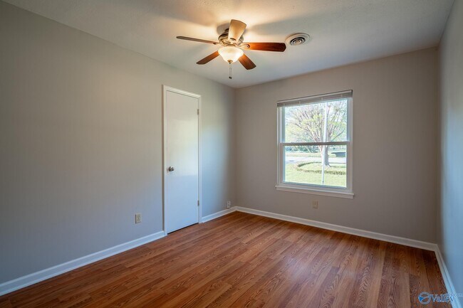 Building Photo - 912 Mountain Gap Rd SE