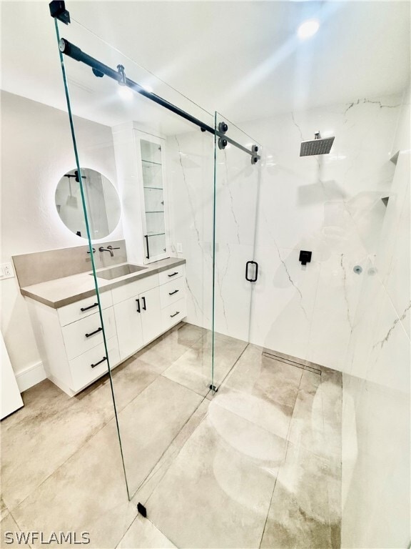 Building Photo - 733 Pine Cone Ln