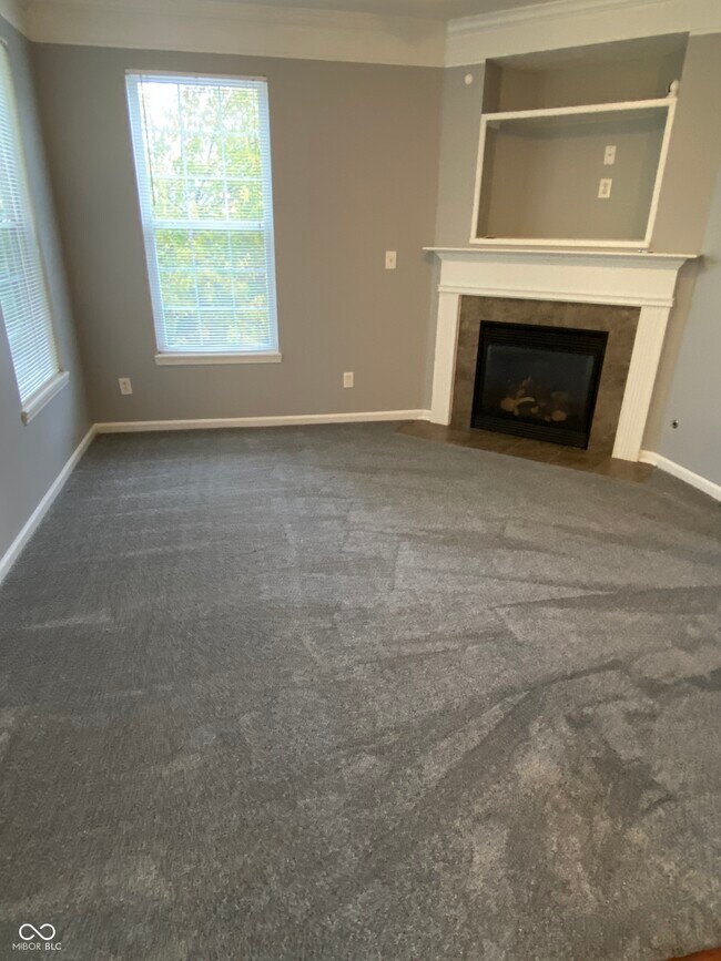 Building Photo - 9448 Tanhurst Dr