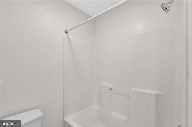 Building Photo - 630 Pine St