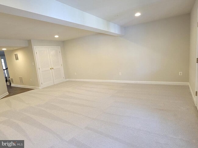 Building Photo - 3926 Shawfield Ln
