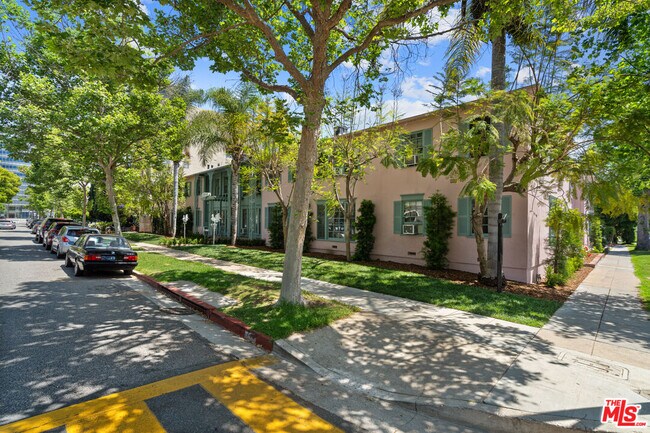 Building Photo - 148 S McCarty Dr
