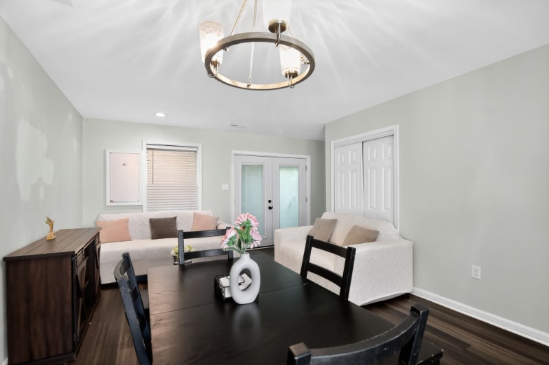 Building Photo - 405 Westminster Ln