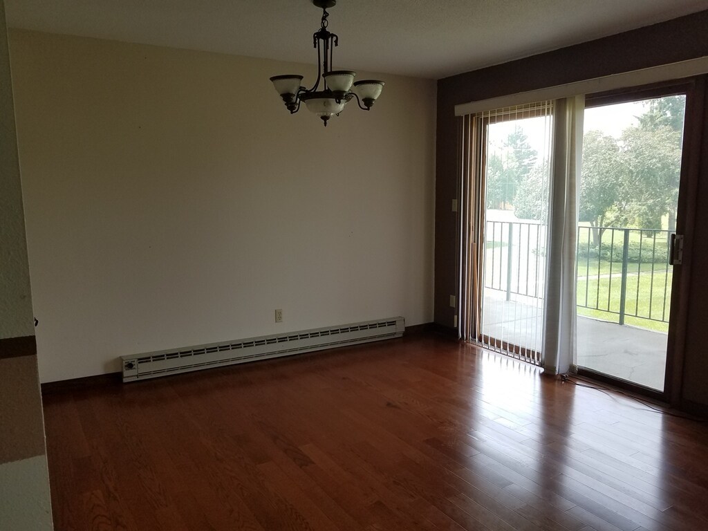 Building Photo - 2006 21 3/8 Street