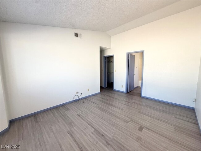 Building Photo - 5876 Filmore Ave