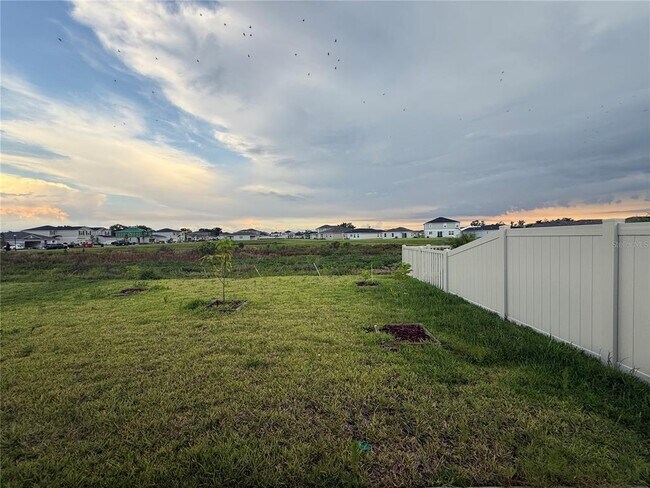 Building Photo - 10322 Star Flower Ln