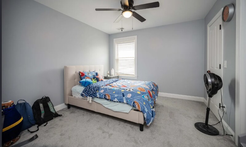 Building Photo - 615 Jim Cedar Dr