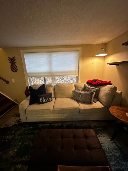 Building Photo - 7608 E South St