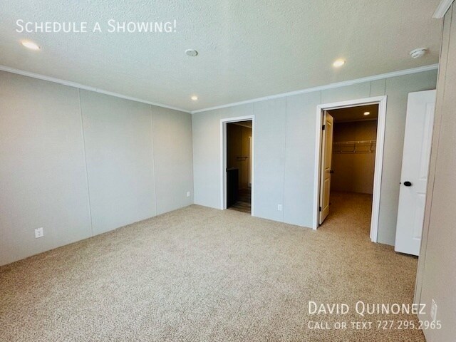 Building Photo - 701 Mill St