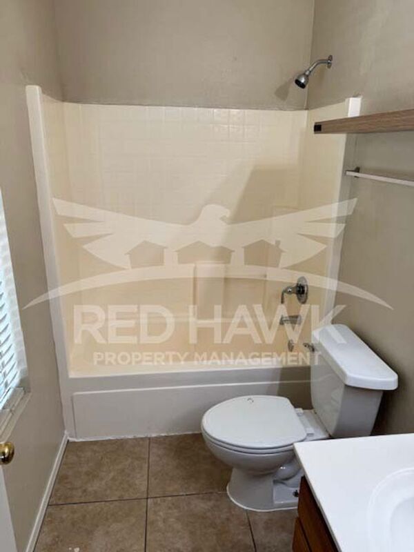 Building Photo - 3065 E Santa Rosa Dr
