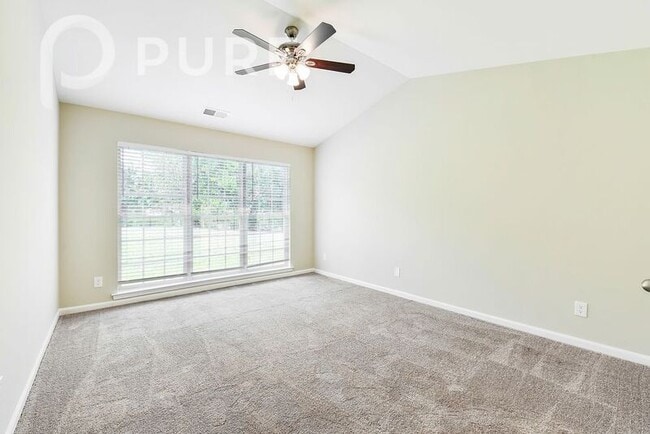 Building Photo - 1417 Chimney Rock Ct