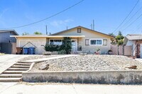 Building Photo - 322 Sweeney Rd