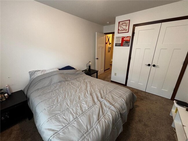 Building Photo - 4001 Iris Ct