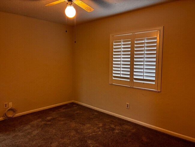 Building Photo - 55+ Charming first-floor condo nestled in the serene Fairways 3 Condominiums