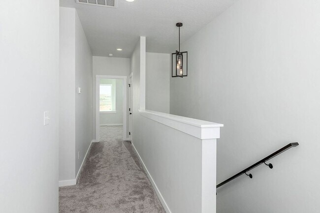 Building Photo - 6821 W Riverwood St