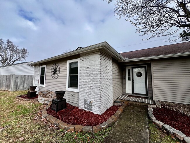 Building Photo - Charming Ranch Home in Witchduck Landing