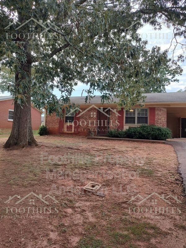 Primary Photo - 2505 Rolling Green Rd