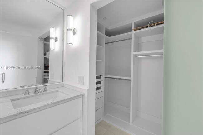 Building Photo - 3737 Collins Ave