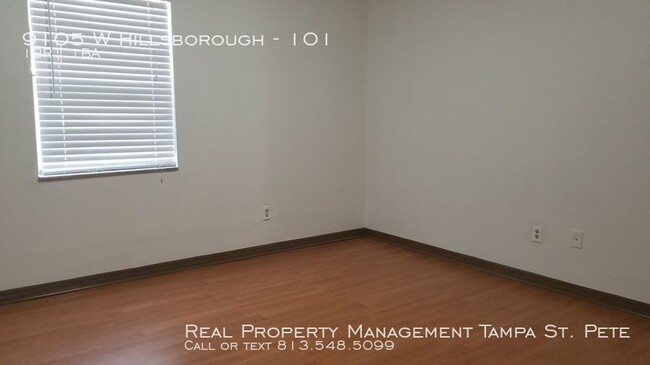 Building Photo - 9105 W Hillsborough Ave