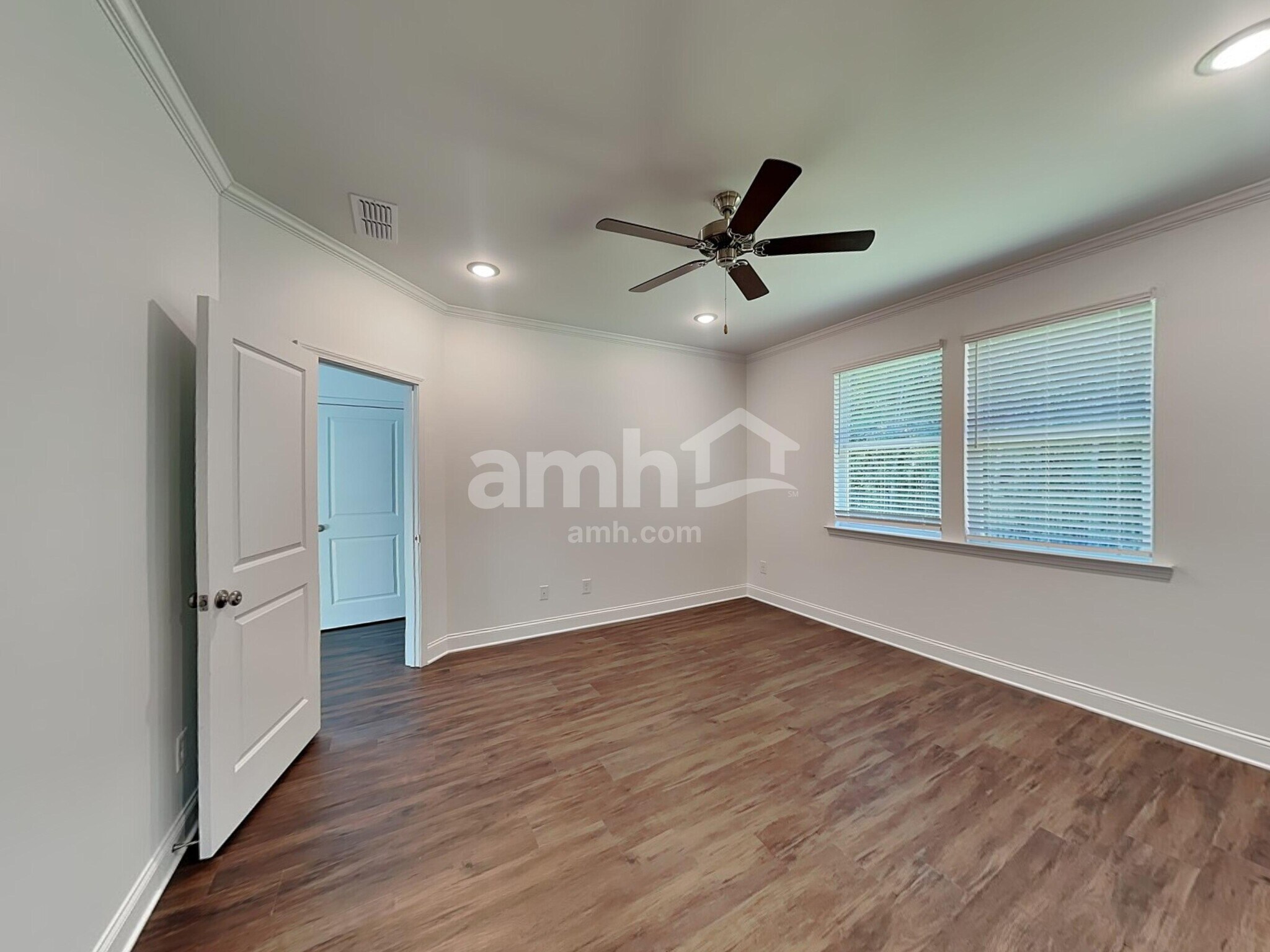 Building Photo - 131 Spruce Cir