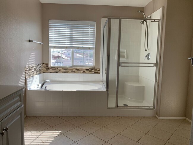 Building Photo - SOLAR HOME * CORNER HOUSE * HUGE BACK YARD * NICE PERRIS HOME.