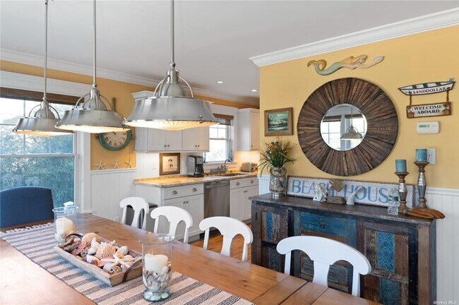 Building Photo - 672 Ocean Breeze