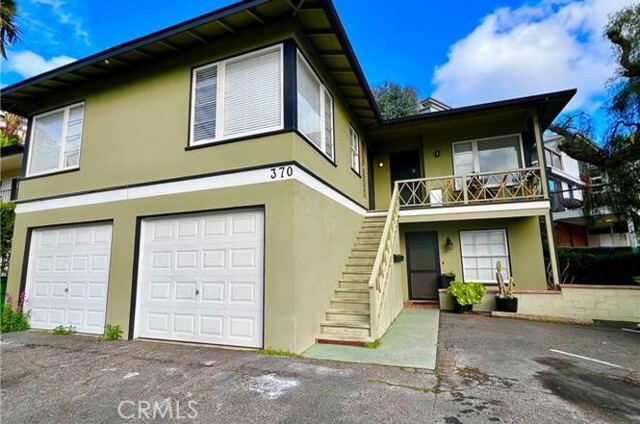 Building Photo - 370 Loma Terrace