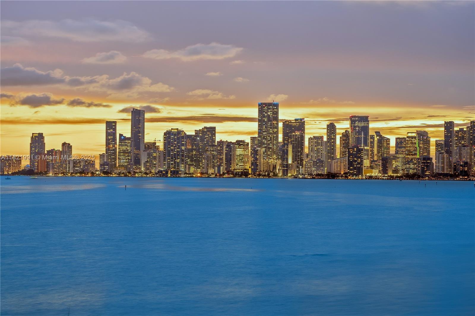 Building Photo - 5242 Fisher Island Dr