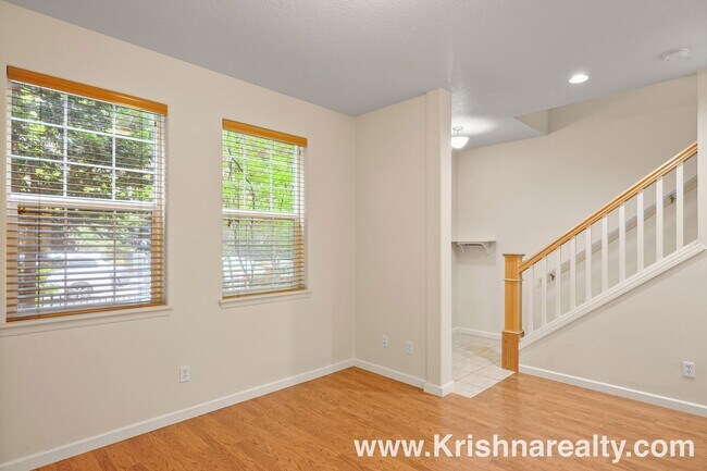 Building Photo - Beautiful 2 BD | 2.5 BA Orenco Gardens Townhome | 2-Car Garage | Minutes to Nike & MAX Station