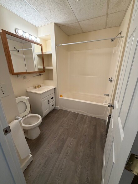 Building Photo - 11 Gilbride Ter