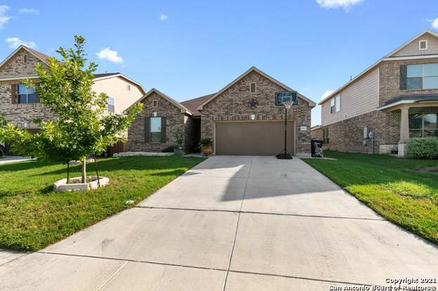 Building Photo - 682 Pond Springs