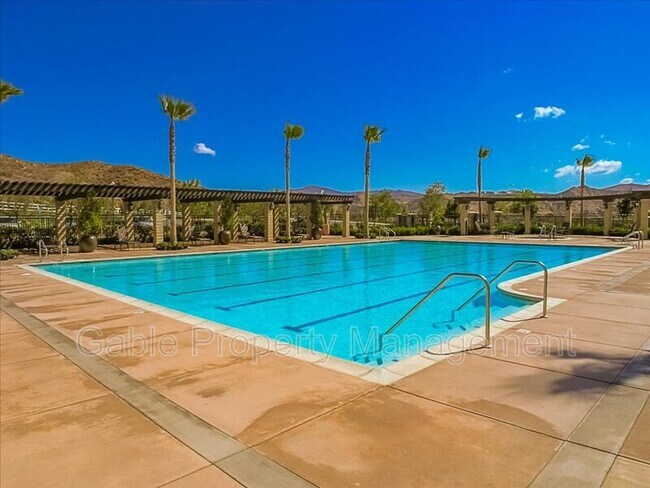 Building Photo - 24022 Via Vista