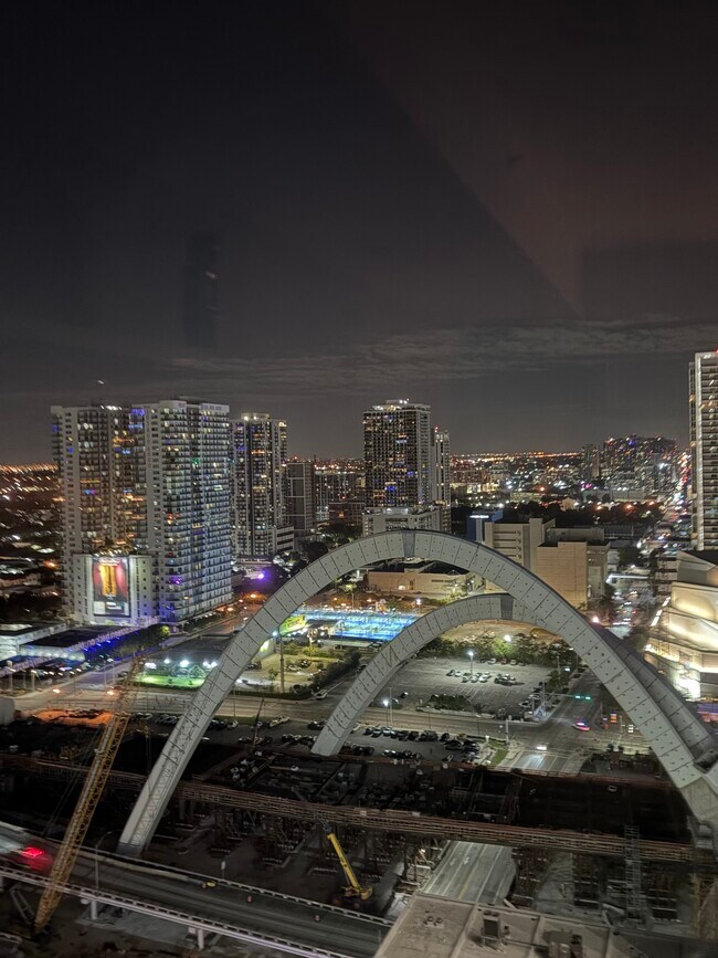 Building Photo - 1040 Biscayne Blvd