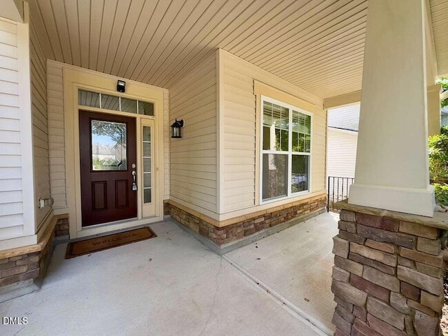 Building Photo - 4008 Vallonia Dr