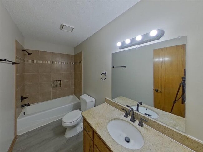 Building Photo - 14358 Bluebird St NW