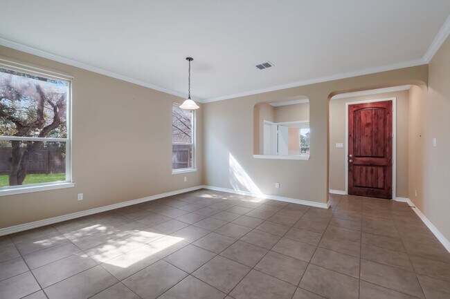 Building Photo - APPLICATION RECEIVED        4 Bedroom 2.5 Bath Ready for Move-in